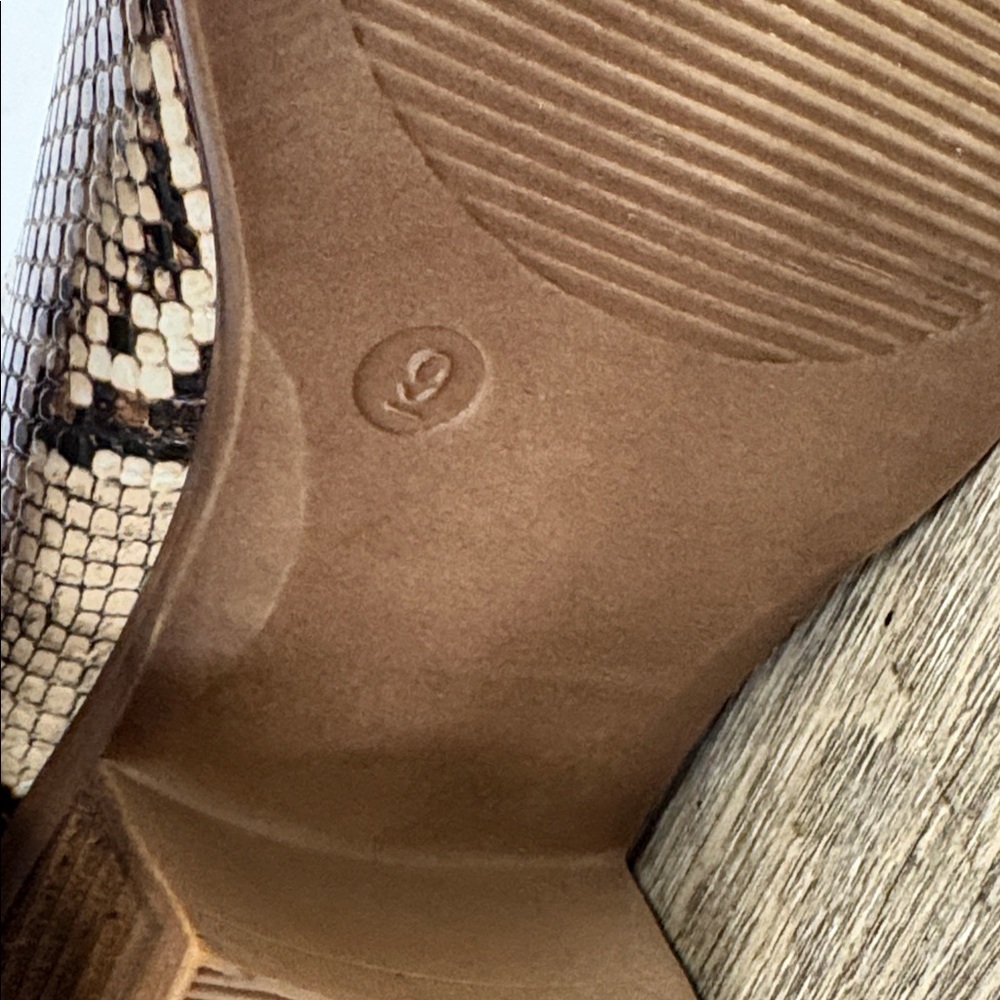 MICHAEL by MICHAEL SHANNON “Nadya” Faux Snakeskin Ankle Boots • Size 9 - Picture 8 of 8